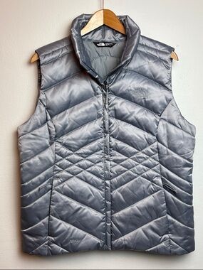 The North Face Women’s Large Aconcagua 550-Fill Down Vest Silver Quilted Outdoor